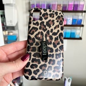 Loopy Case iPhone XR Leopard case.